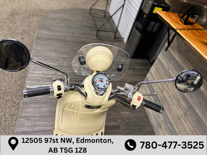 2009 Vespa LXV 150 (C0043)