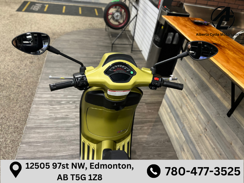2025 Vespa Sprint 150S (20423)