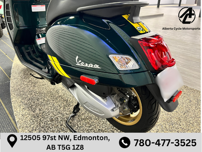 2021 Vespa GTS Super 300 (US0026)